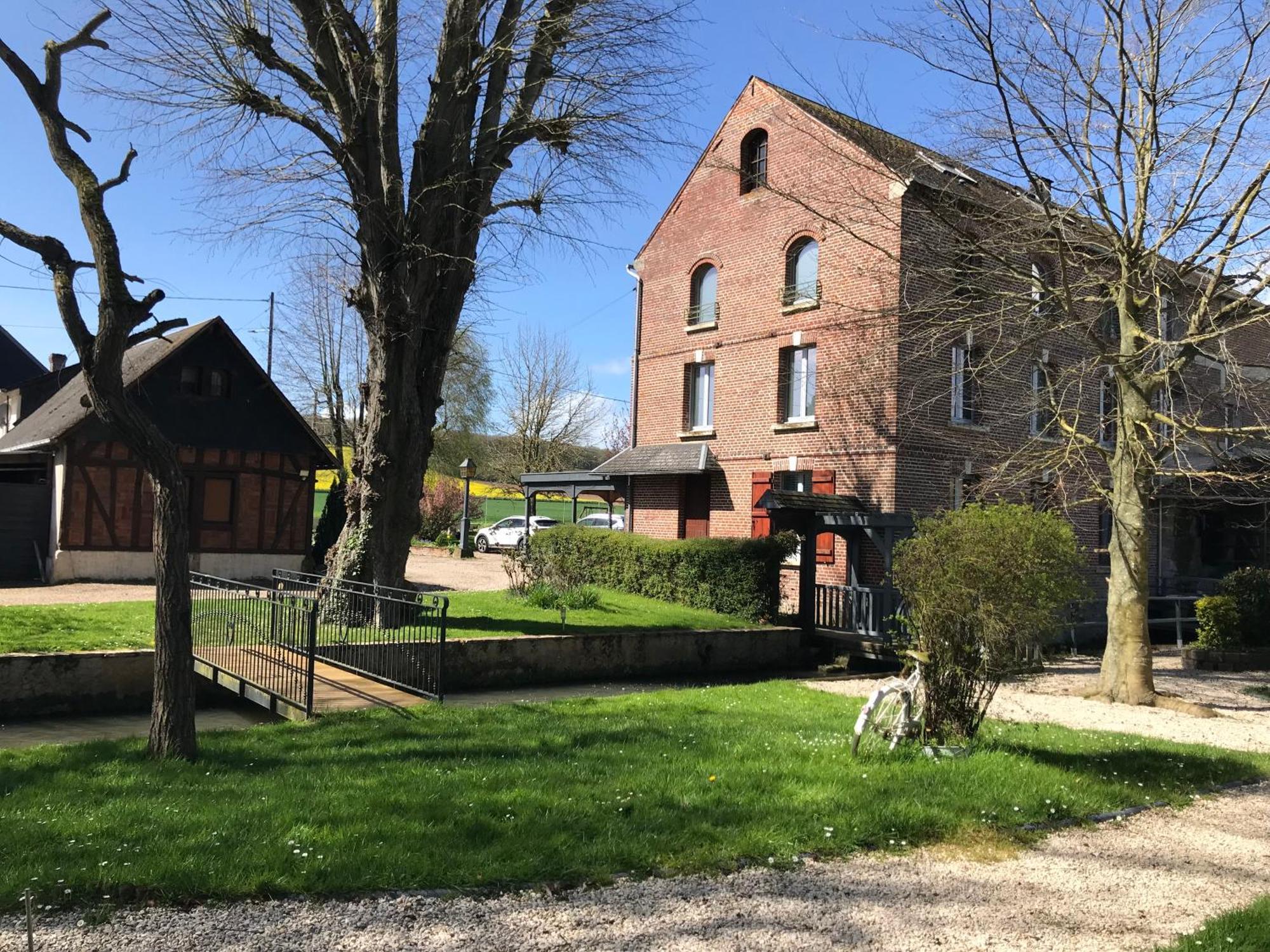 Logis - Hotel & Restaurant Moulin Des Forges Saint-Omer-en-Chaussee Ngoại thất bức ảnh